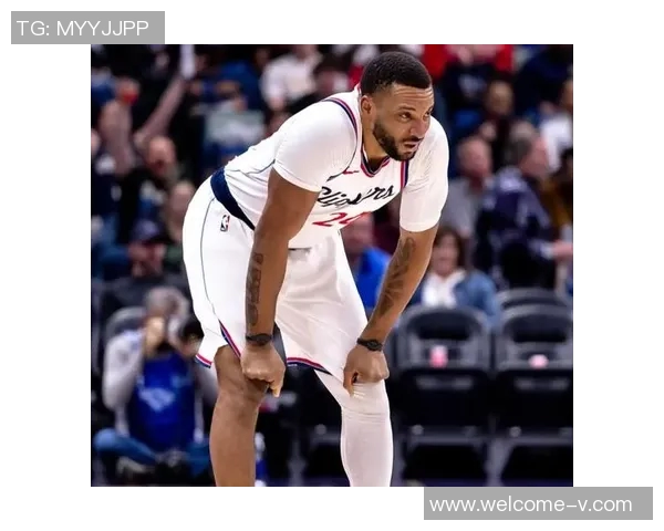 鲍威尔打破快船防线交易自救难上加难的困境解析