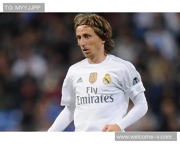 西媒报道莫德里奇希望在皇马退役并主动提出多种降薪方案